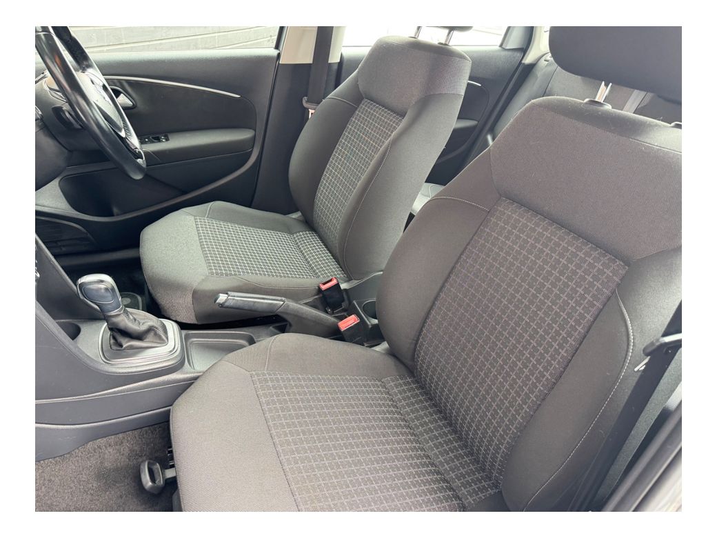2015 Volkswagen Polo