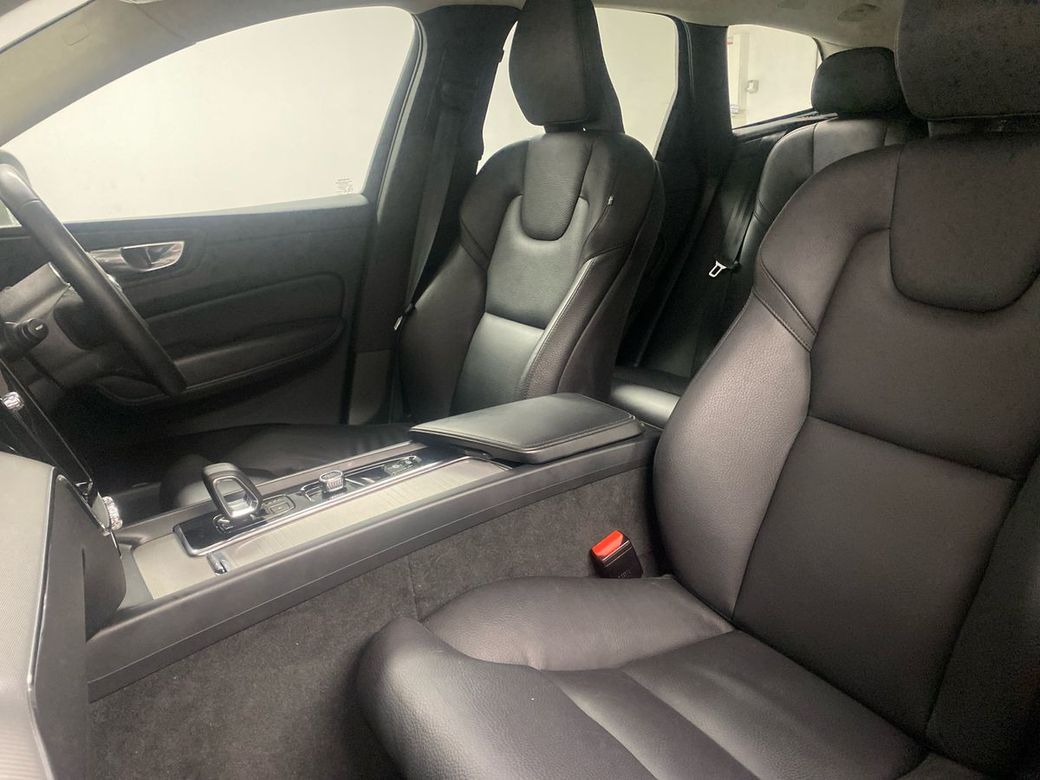 2023 Volvo XC60