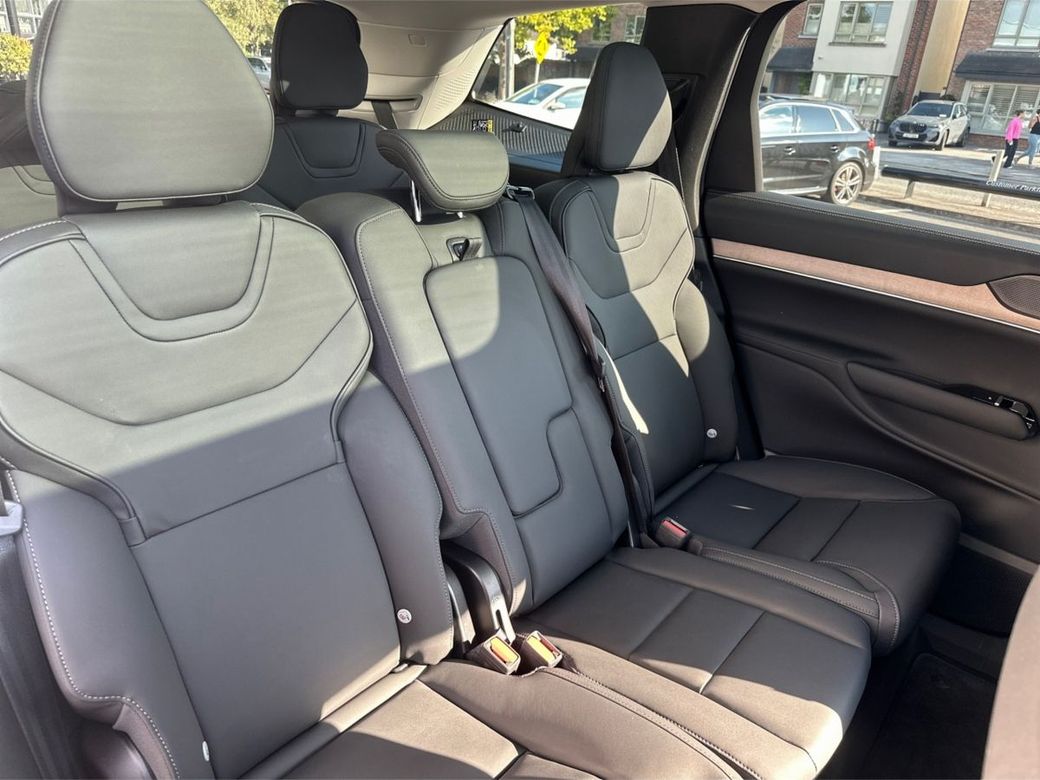 2026 Volvo EX90