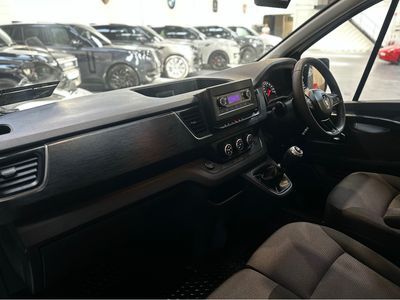 2023 Renault Trafic