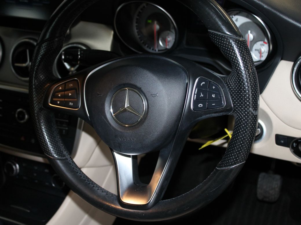 2015 Mercedes-Benz CLA Class