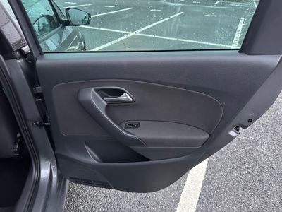 2017 Volkswagen Polo