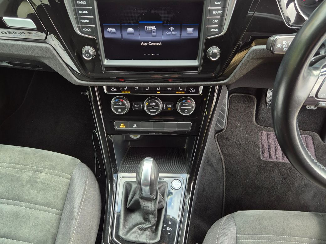 2017 Volkswagen Touran