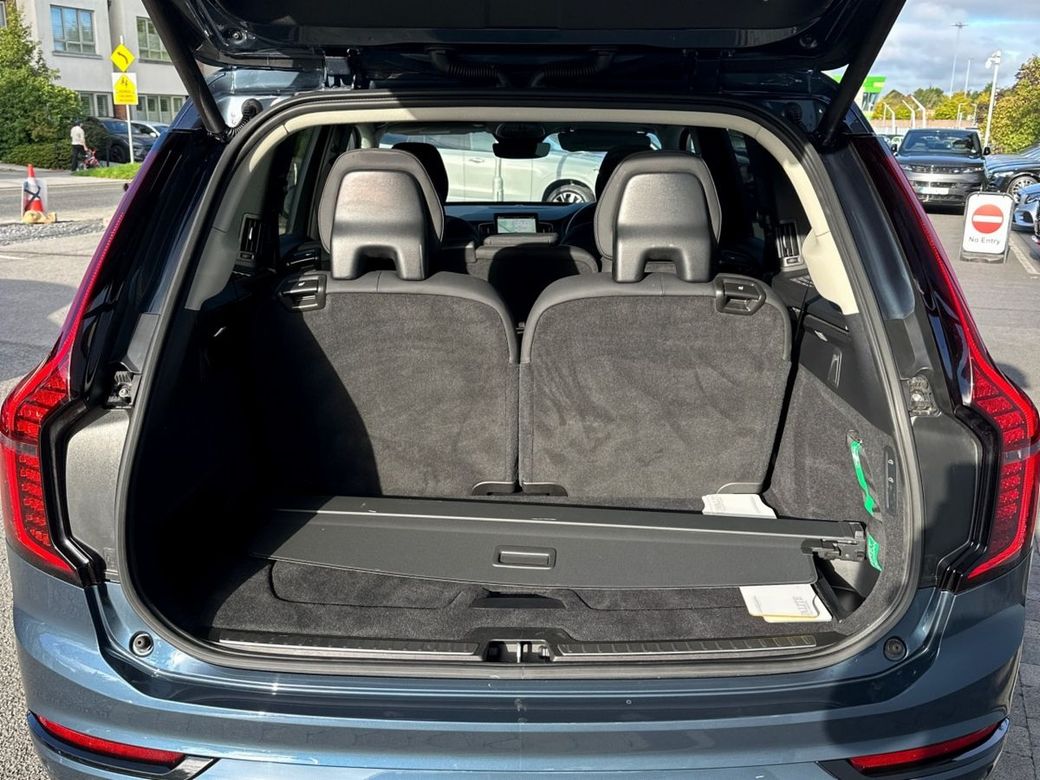 2025 Volvo XC90