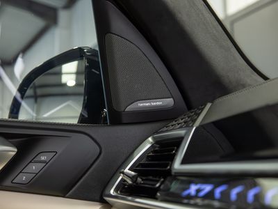2022 BMW X7