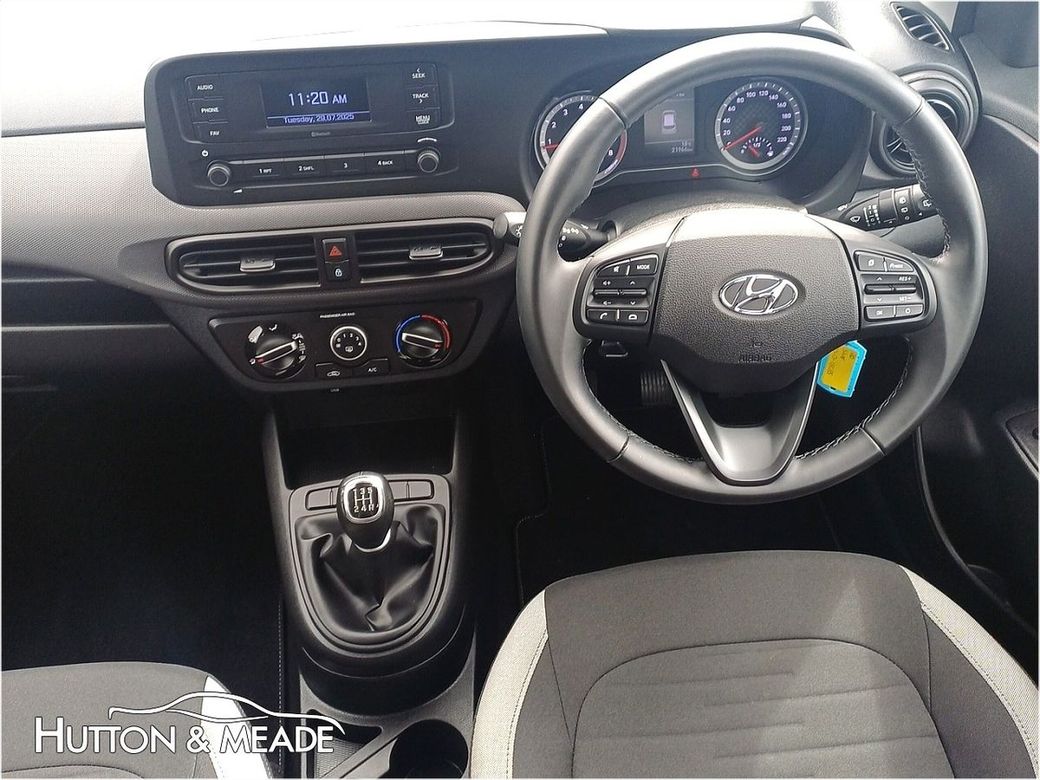 2022 Hyundai i10