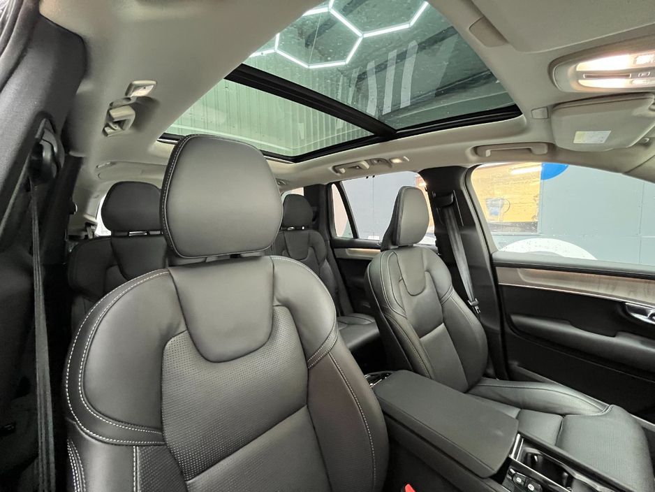 2025 Volvo XC90