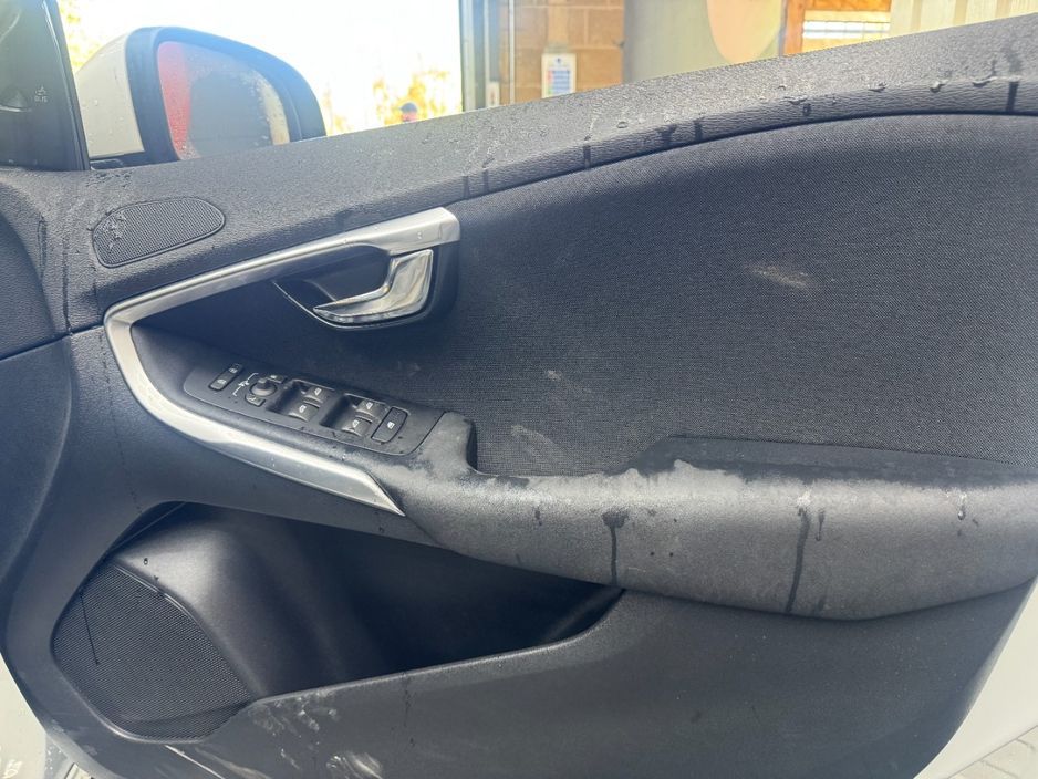 2019 Volvo V40