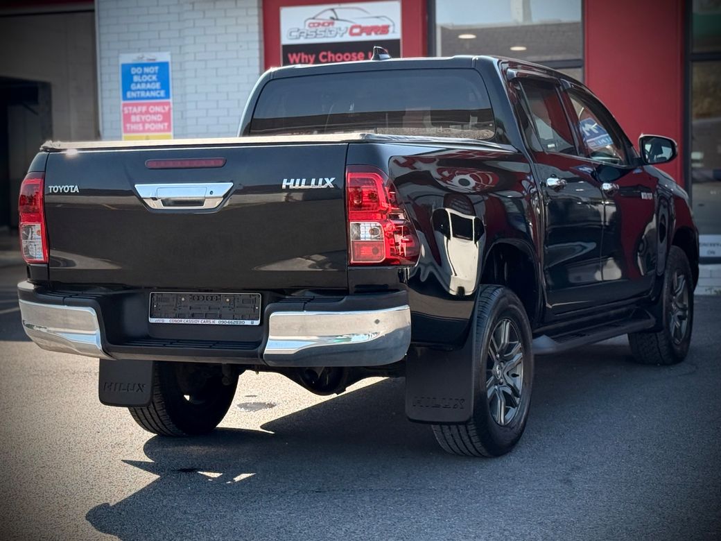 2022 Toyota Hilux