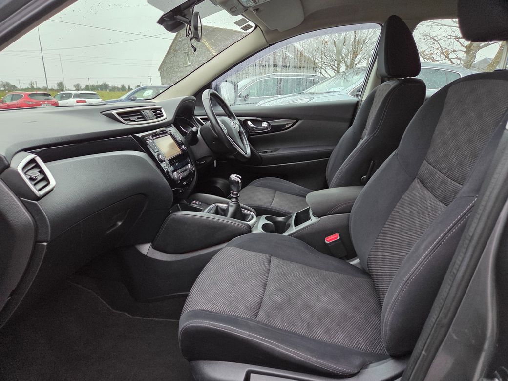 2015 Nissan Qashqai