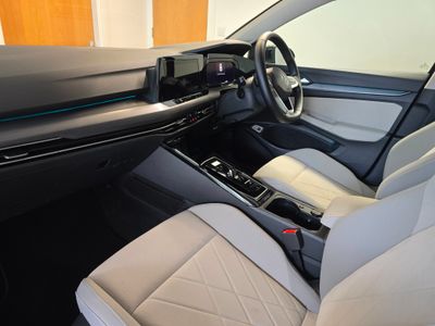 2023 Volkswagen Golf