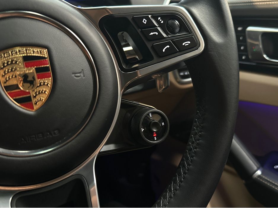 2023 Porsche Cayenne