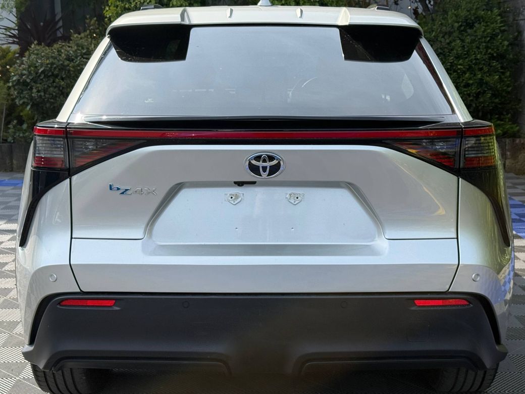 2024 Toyota bZ4X