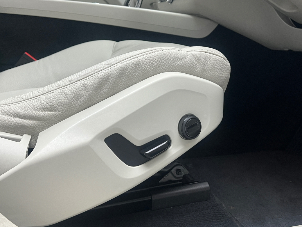 2023 Volvo XC60