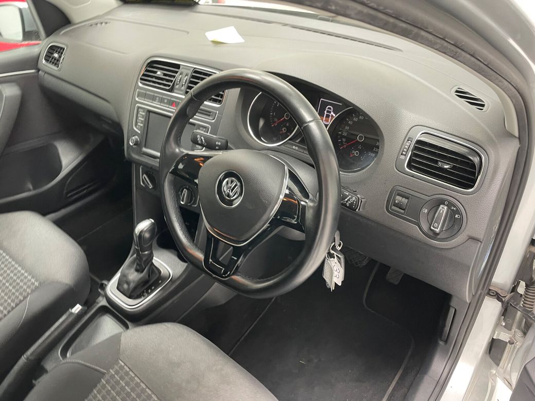 2015 Volkswagen Polo