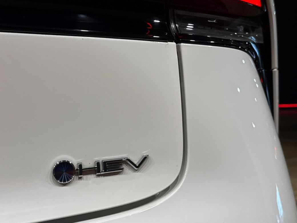 2024 Toyota Prius
