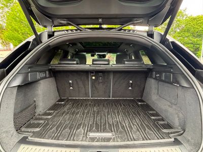 2024 Land Rover Range Rover Velar