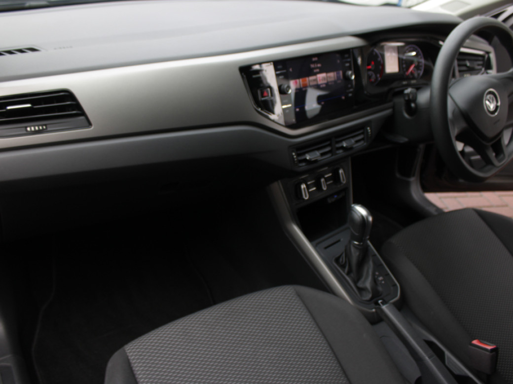 2018 Volkswagen Polo