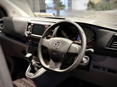 2022 Vauxhall Vivaro