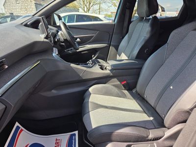 2023 Peugeot 3008