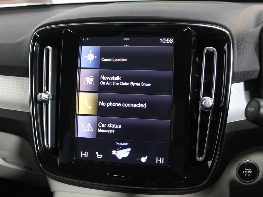 2020 Volvo XC40