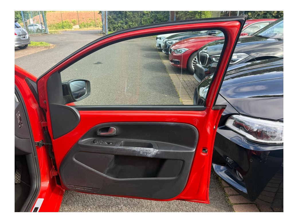 2014 Volkswagen up!