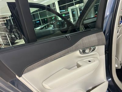2023 Volvo XC90