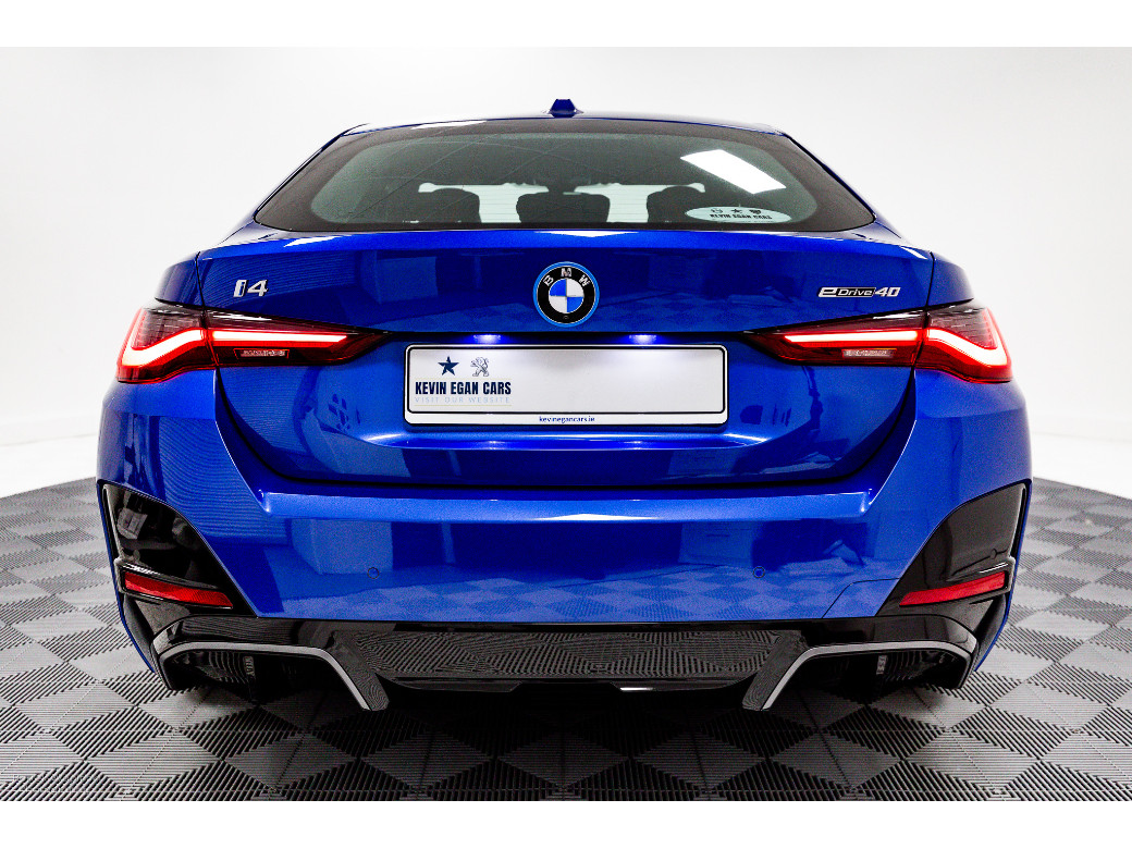 2025 BMW i4