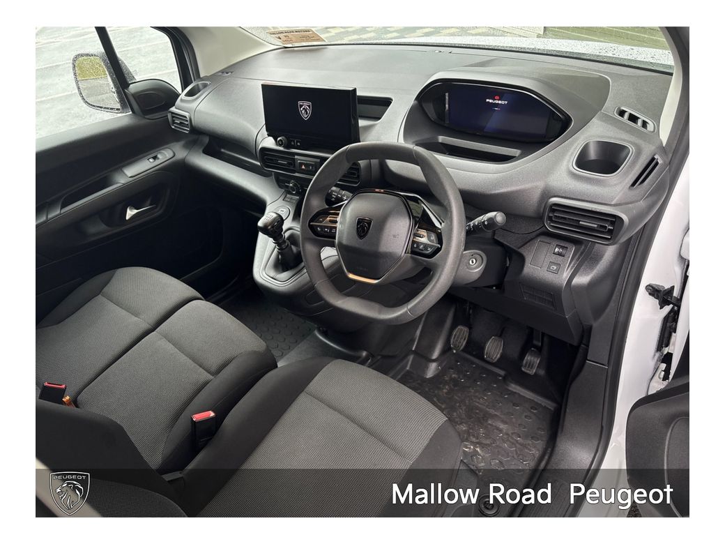 2025 Peugeot Partner