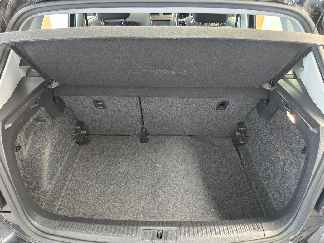 2016 Volkswagen Polo