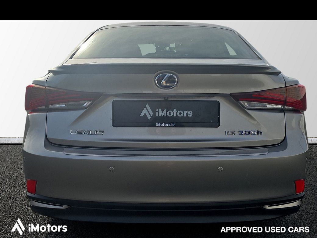 2018 Lexus IS