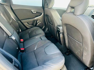 2015 Volvo V40