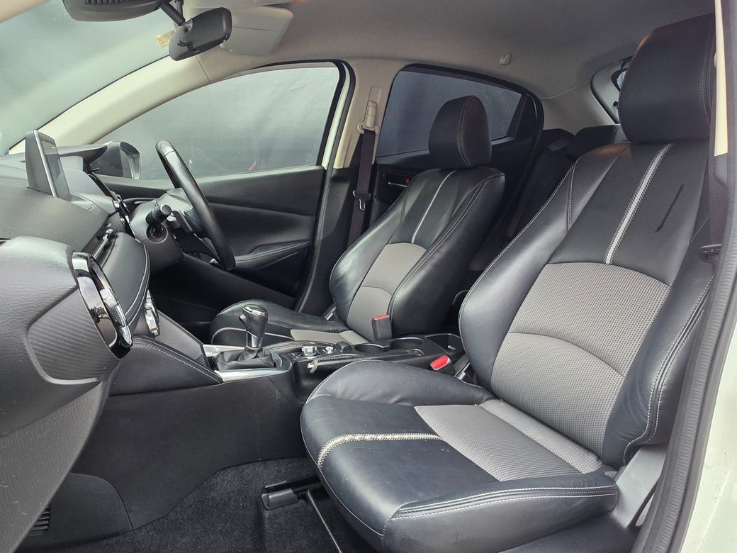 2016 Mazda Mazda2