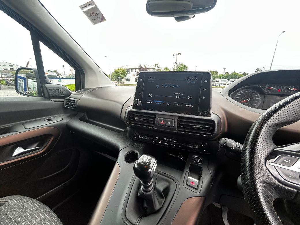 2021 Peugeot Rifter