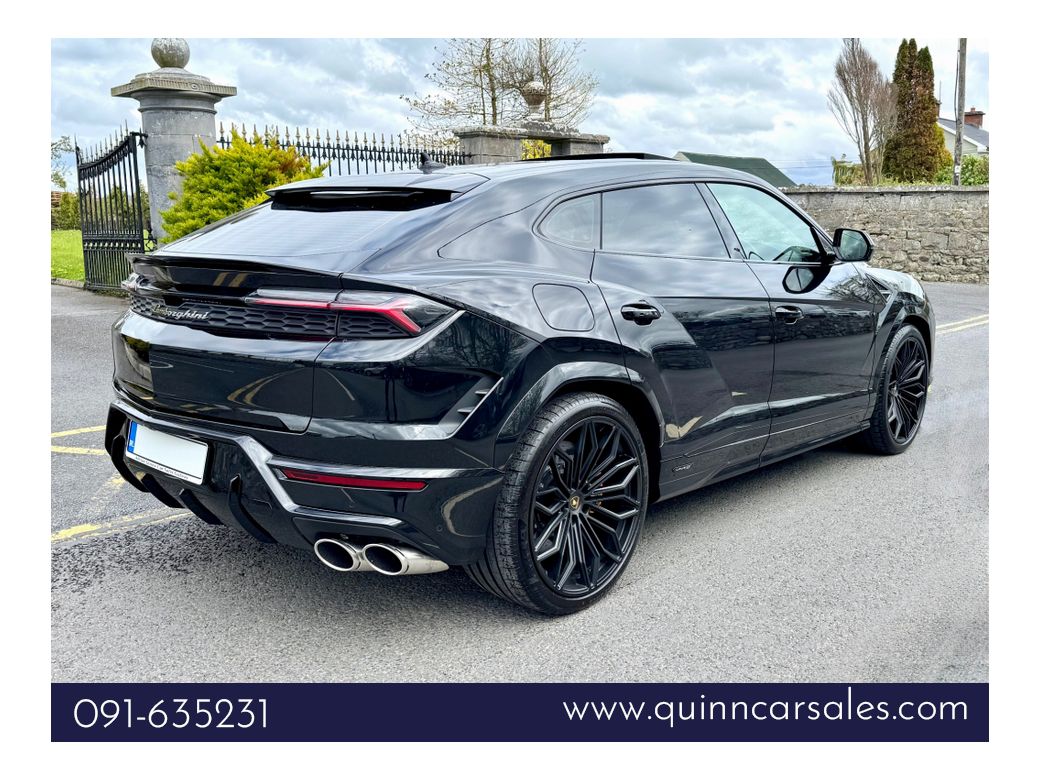 2025 Lamborghini Urus