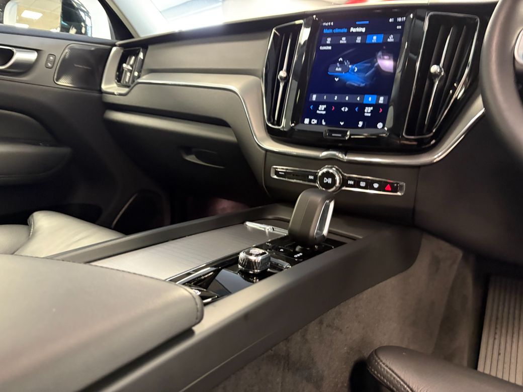 2023 Volvo XC60
