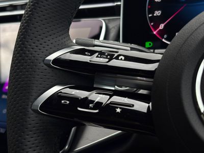 2025 Mercedes-Benz E 300