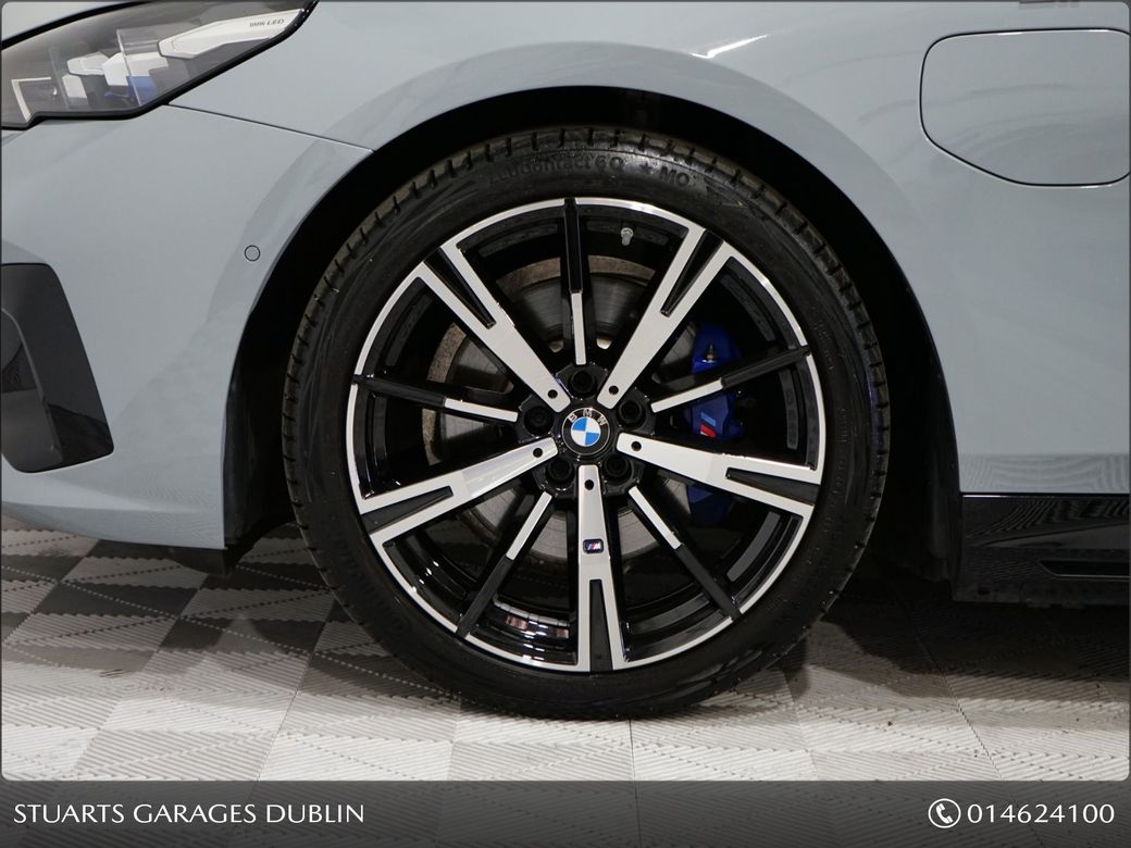 2025 BMW 5 Series