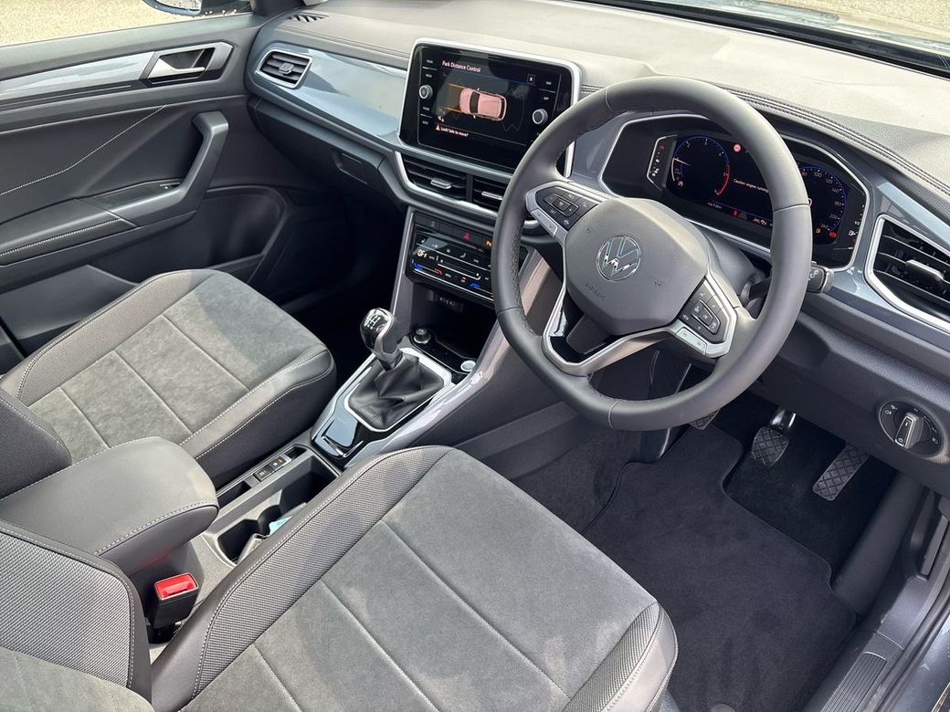 2025 Volkswagen T-Roc