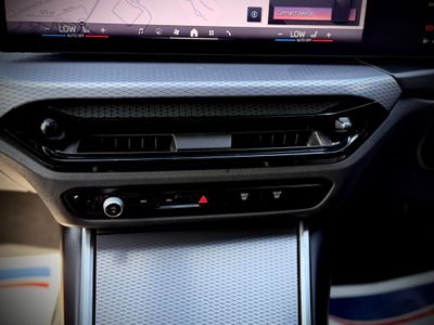 2025 BMW 3 Series