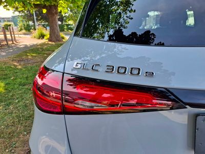 2025 Mercedes-Benz GLC Class