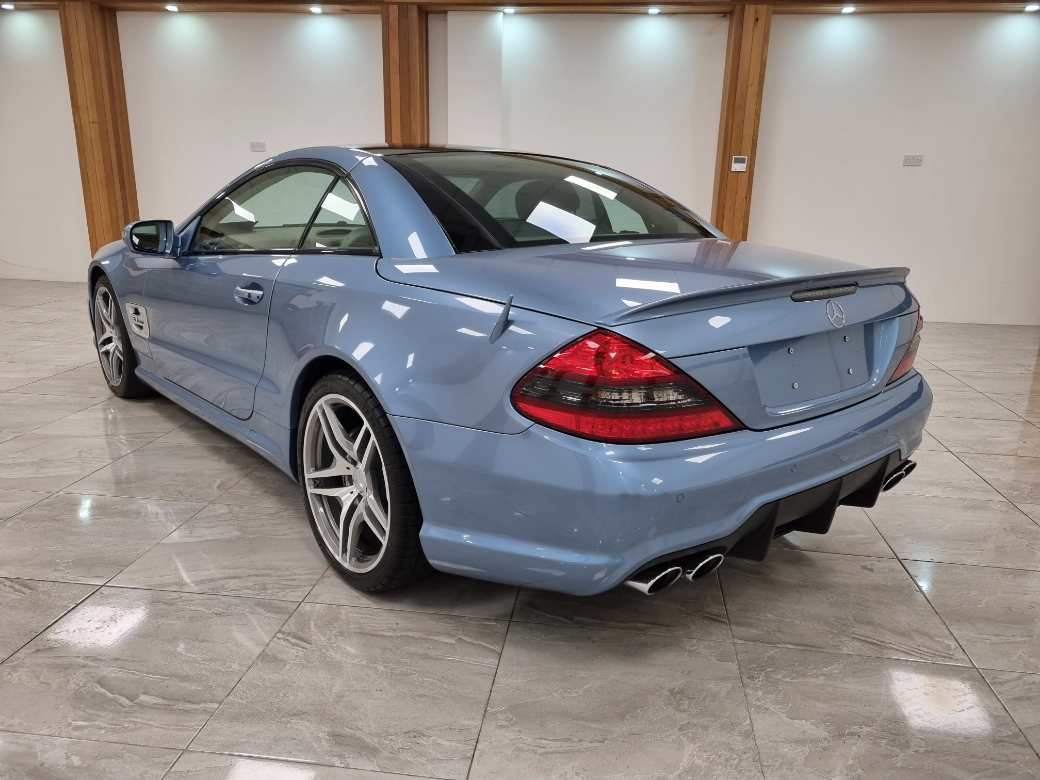 2010 Mercedes-Benz SL 63 AMG