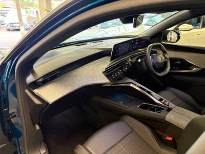 2024 Peugeot 3008