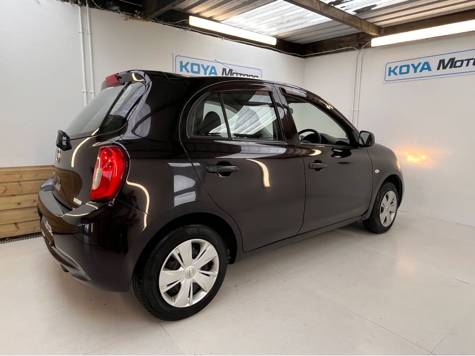 2016 Nissan March