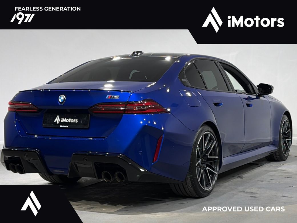 2025 BMW M5