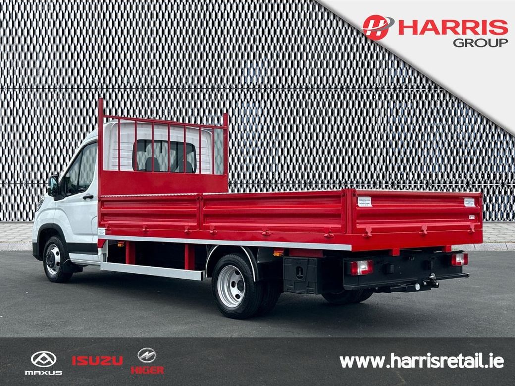 2026 White Maxus Deliver 9