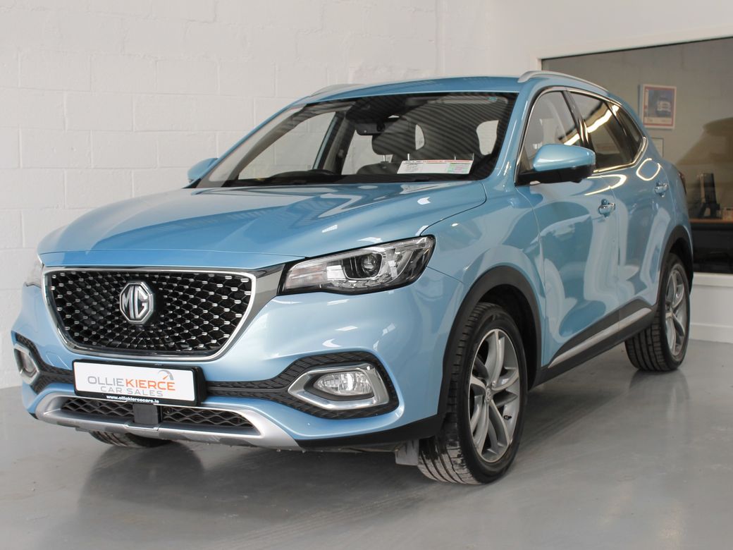 2021 MG HS