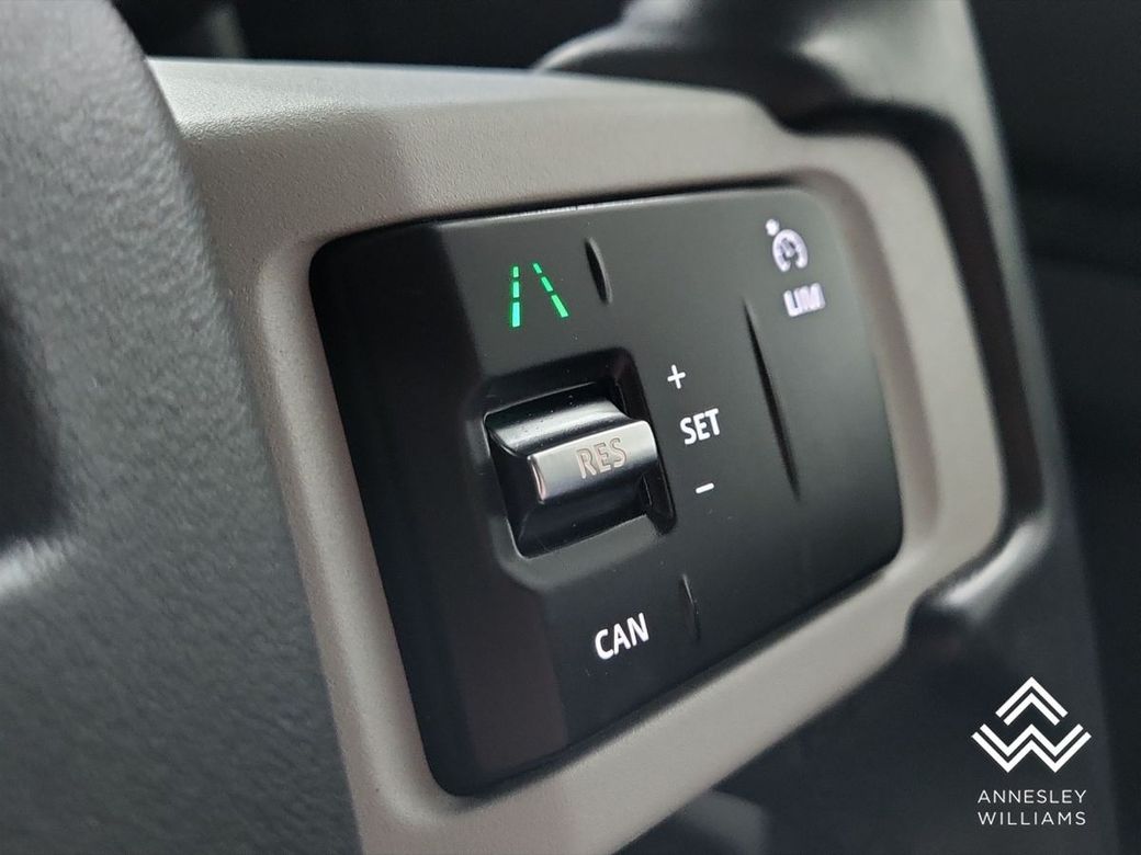 2023 Land Rover Defender