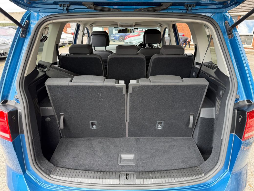 2018 Volkswagen Touran