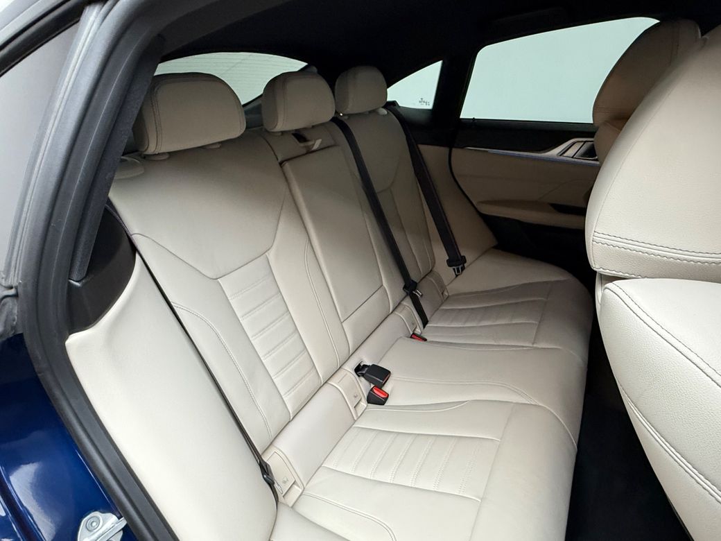 2023 BMW i4